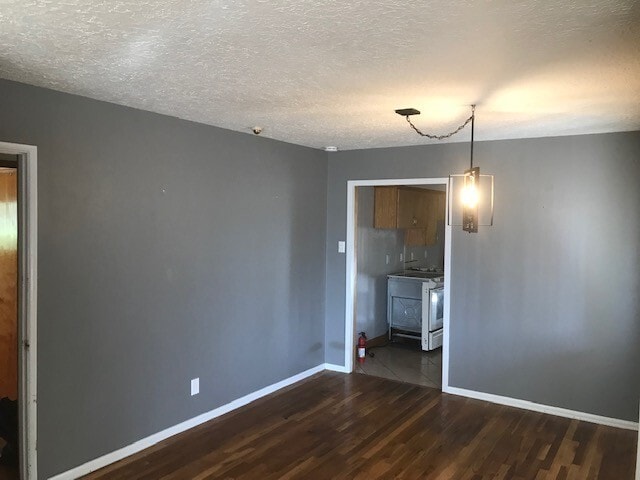 Building Photo - Charming One Level Home in Vancouver Heights Neighborhood