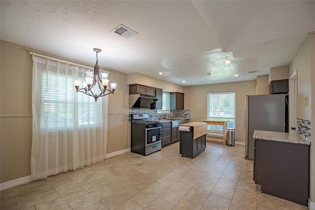 Building Photo - 11435 Triola Ln