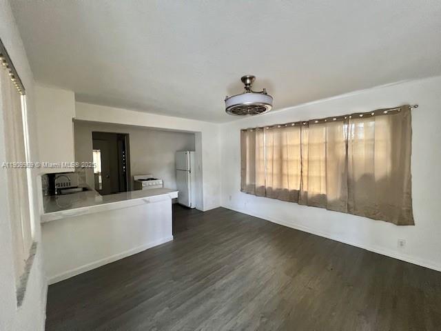 Primary Photo - 1930 Thomas St