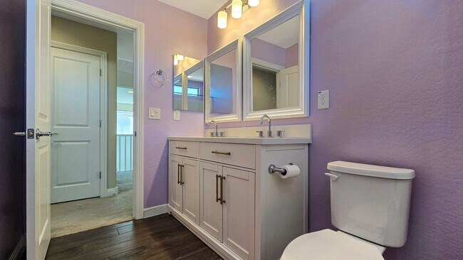 Building Photo - Private Pool in excellent newer neighborhood!