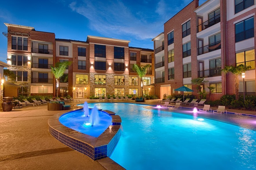 1300 North Post Oak 1300 N Post Oak Rd Houston TX 77055 Apartment