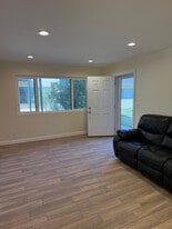 Building Photo - 1119 N Banning Blvd