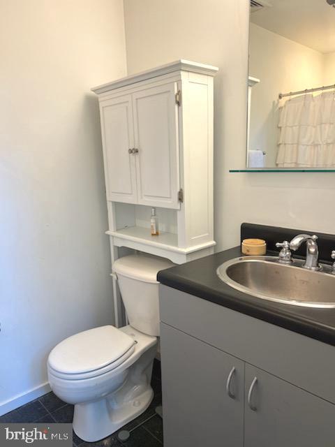 Building Photo - 182 Gay St