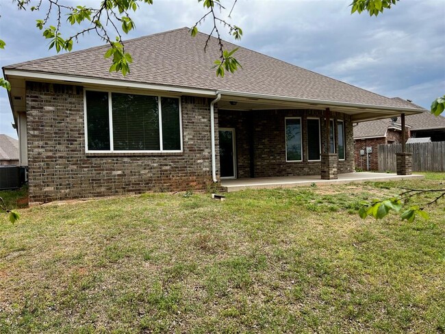 Building Photo - 14109 Kenley Way