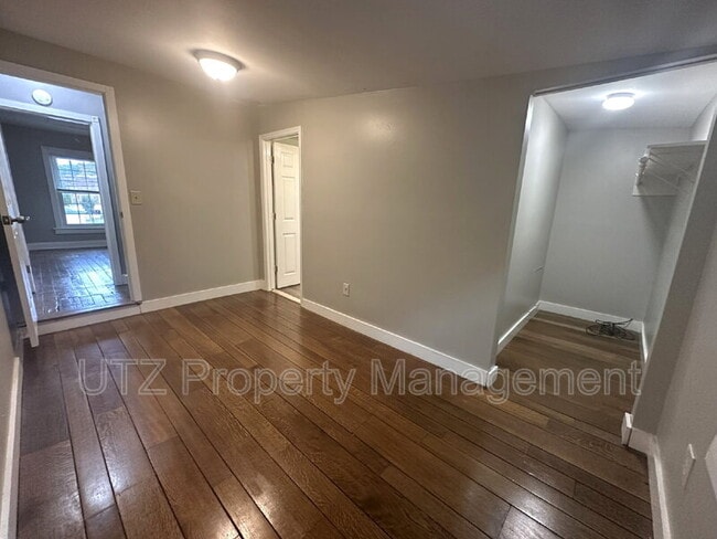 Building Photo - 29 John St