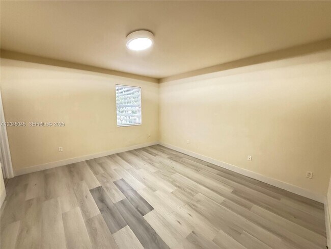 Building Photo - 9572 SW 169th Pl