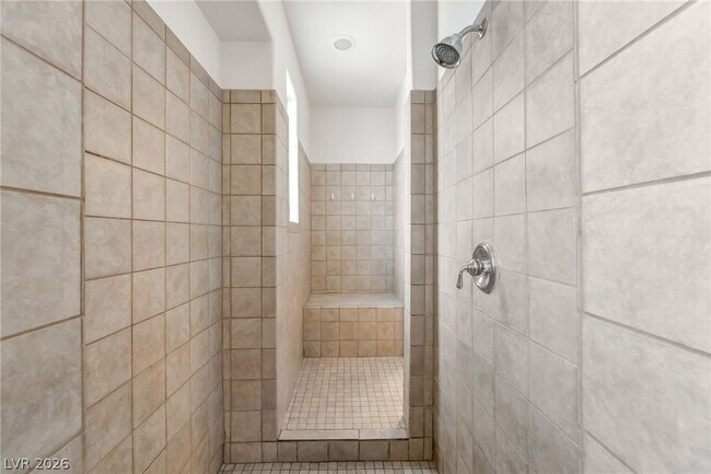 Building Photo - 536 Copper View St