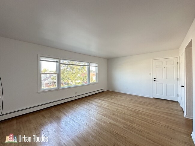 Building Photo - 1812 N 20th Ave