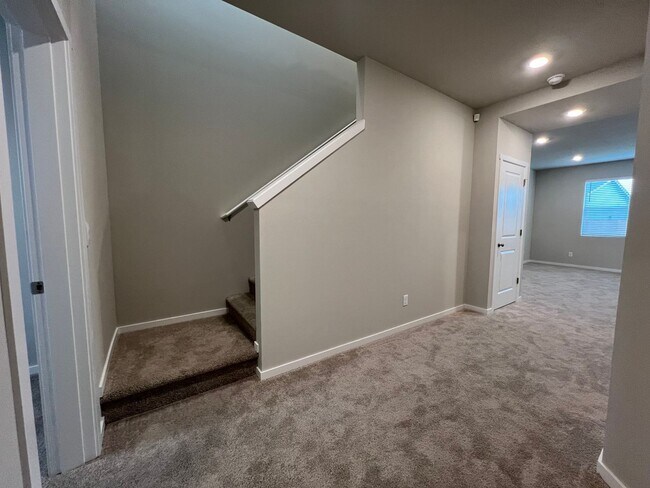 Building Photo - 3105 Wrangler Dr