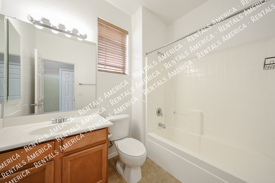 Building Photo - 19407 E Canary Way