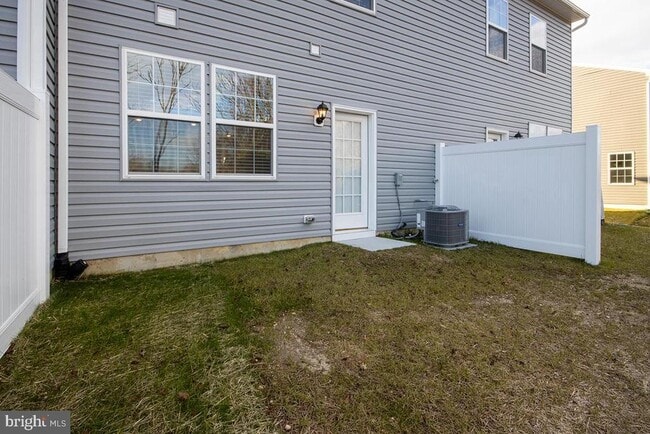 Building Photo - 117 Mazzeo Dr