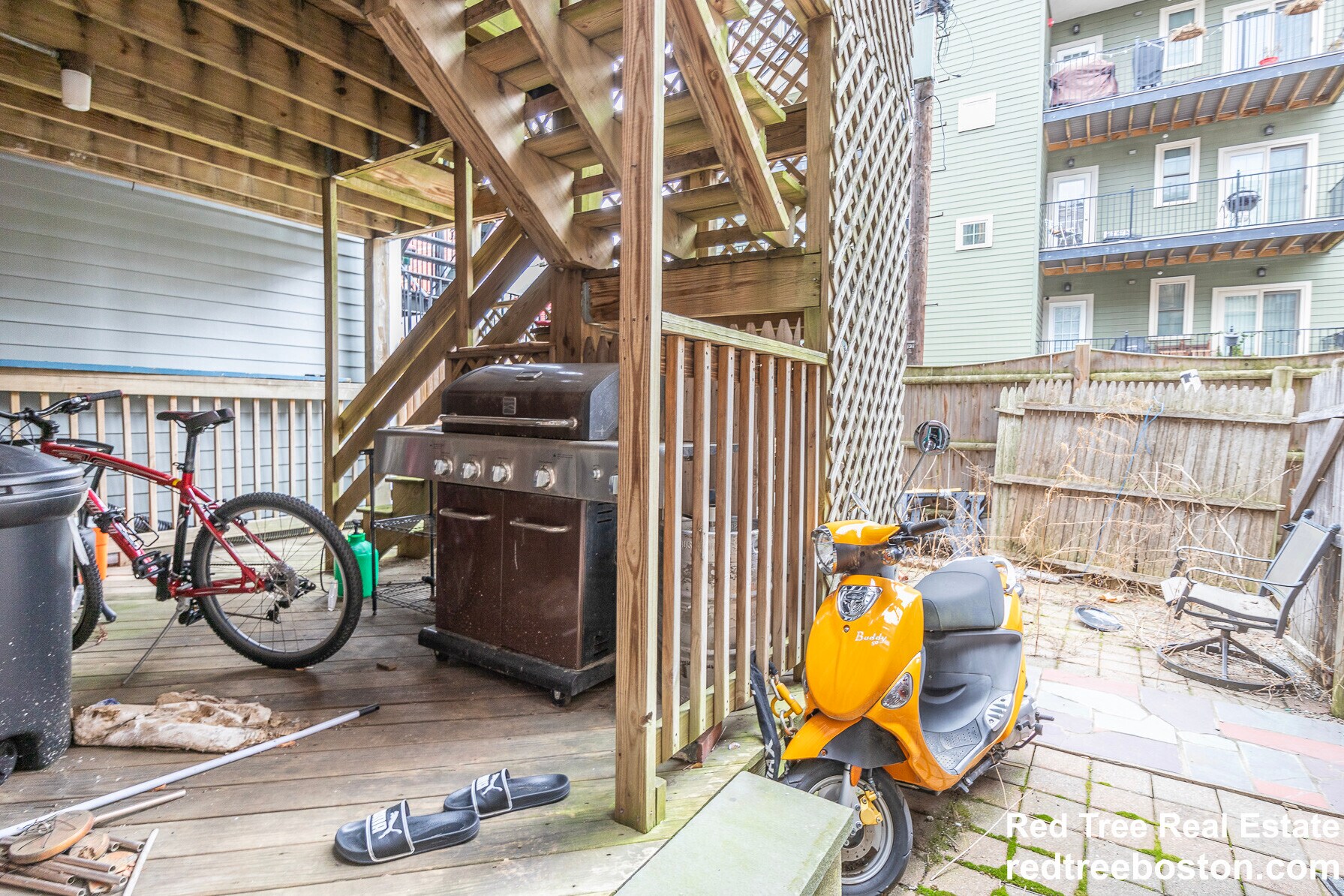 Building Photo - 231 W 3rd St