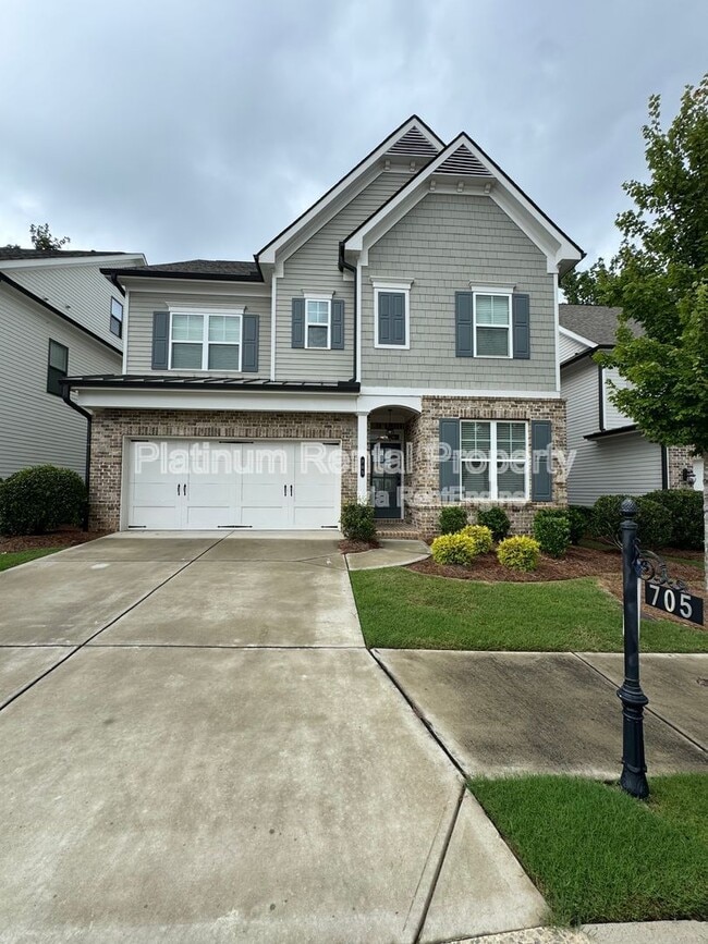Building Photo - 705 Fieldcrest Park Ln