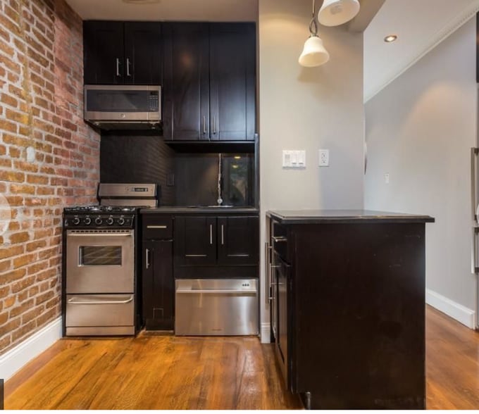 Primary Photo - East 26th Street