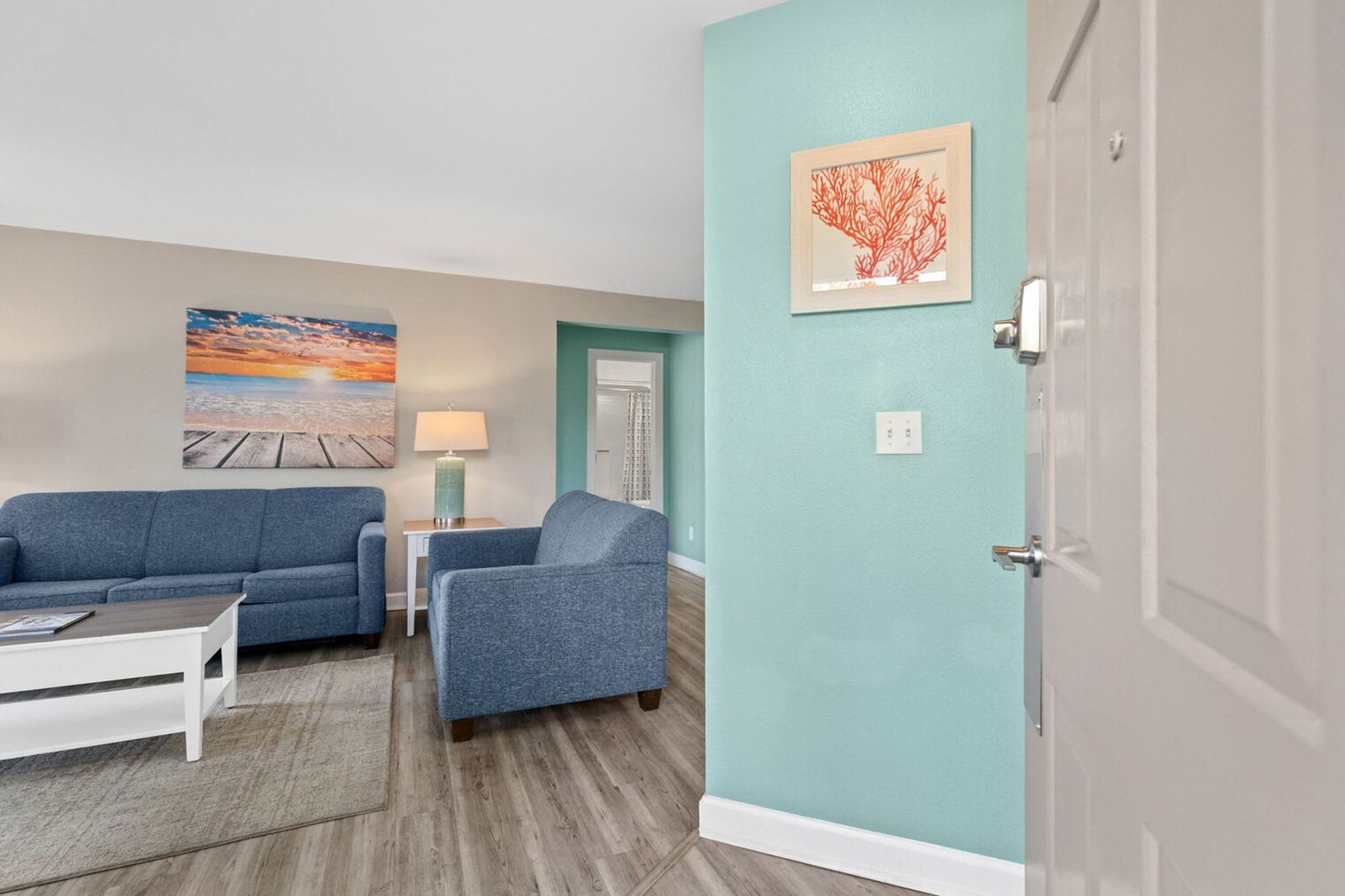 Building Photo - 2805B N Ocean Blvd