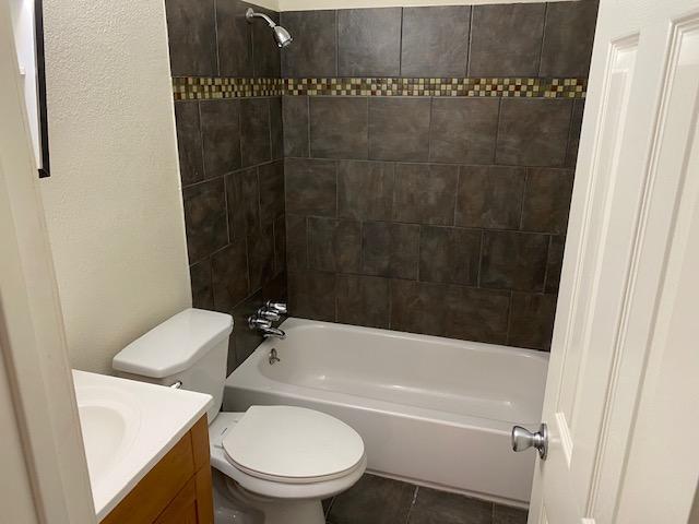 Updated Bathroom - 313 Thomas St