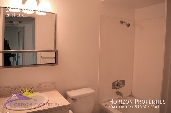 Building Photo - 2609 Erin Dr