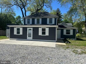 Building Photo - 1411 Zebley Rd