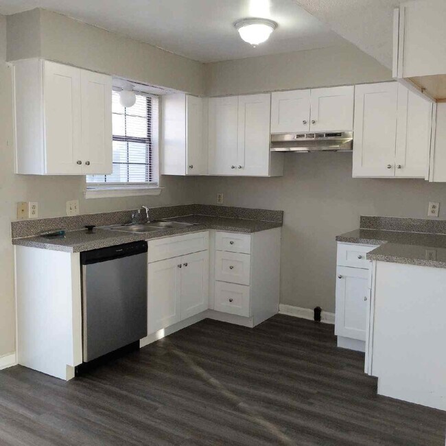Building Photo - 3006 Woodymore Pl