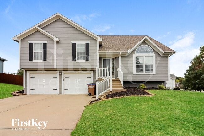 Building Photo - 208 High Point Ln