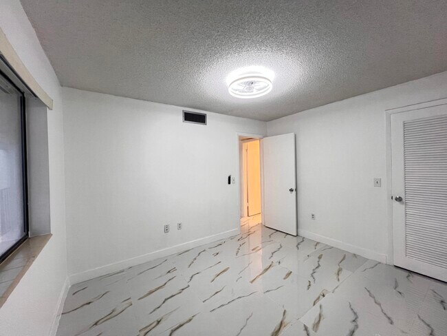 Building Photo - 4793 Esedra Ct
