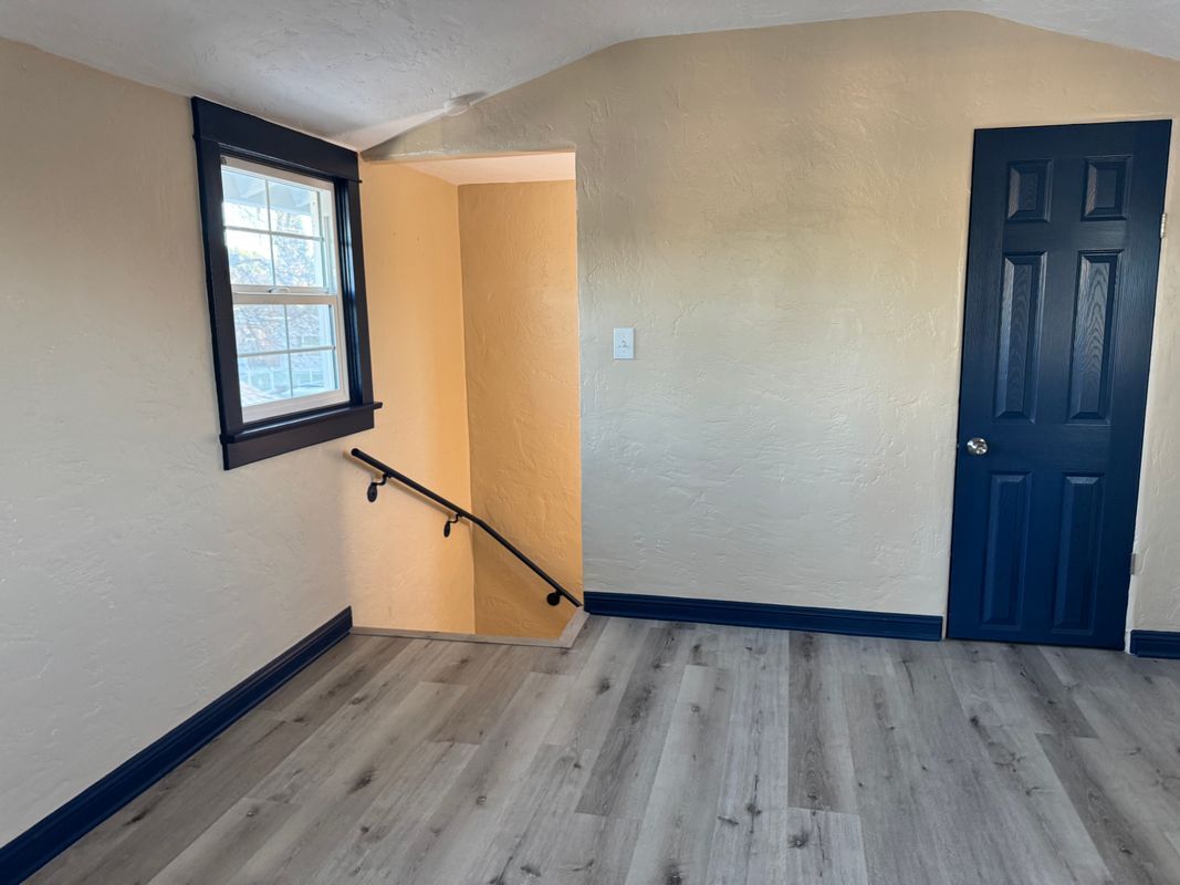 Building Photo - 3719 McKenzie St