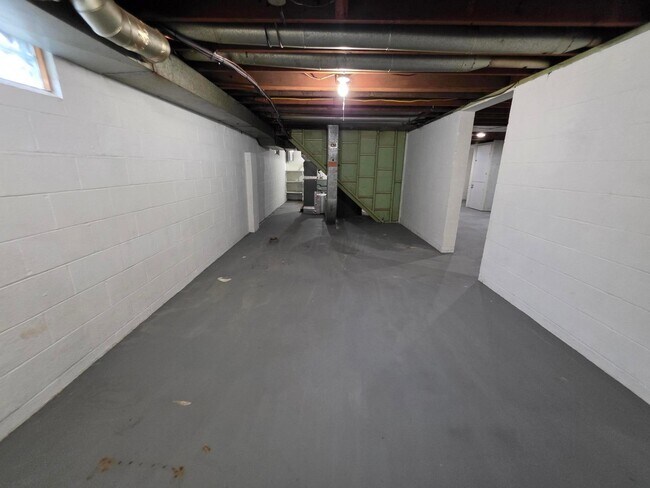 Building Photo - 40 N Gould Rd
