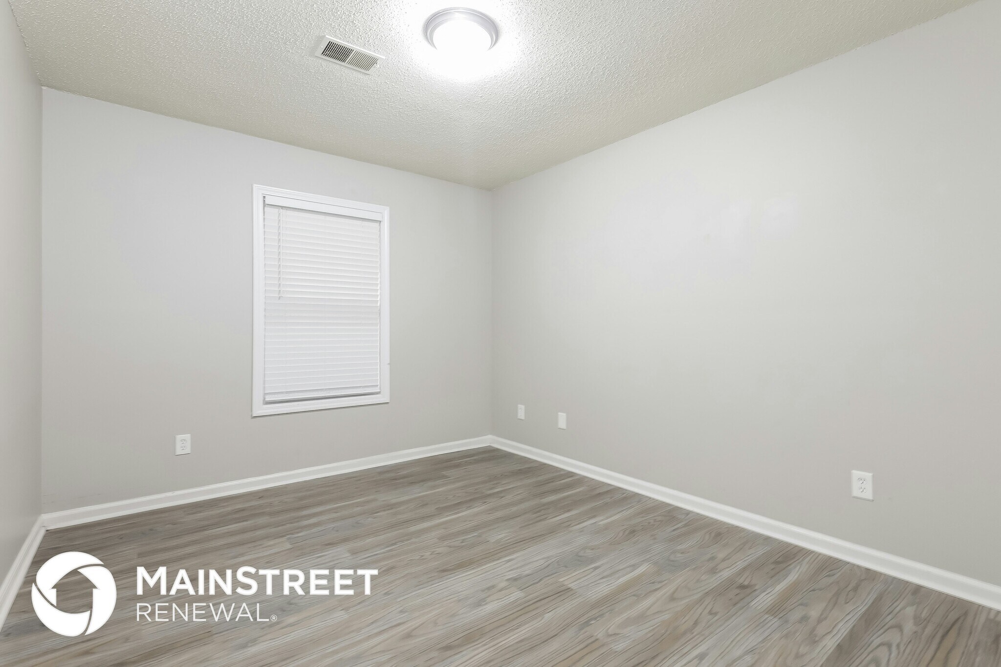 Building Photo - 661 Overlook Ct