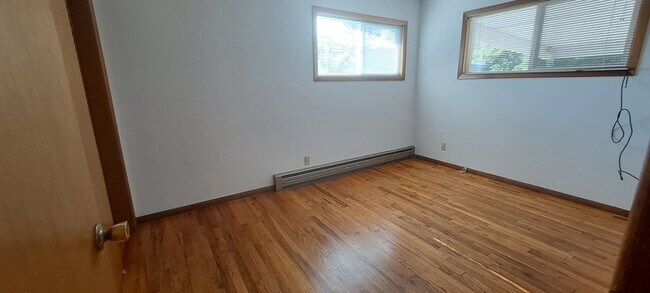 Building Photo - BEAUTIFUL home in Philomath