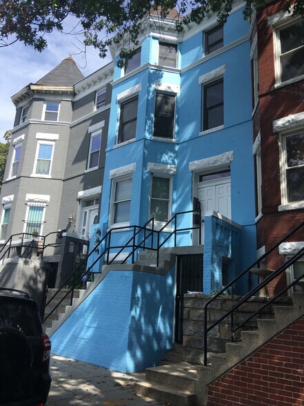 Building Photo - 1743 N Capitol St NE