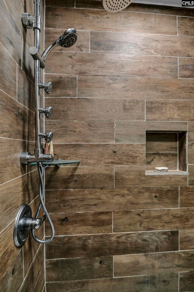 Building Photo - 418 Wise Ferry Rd