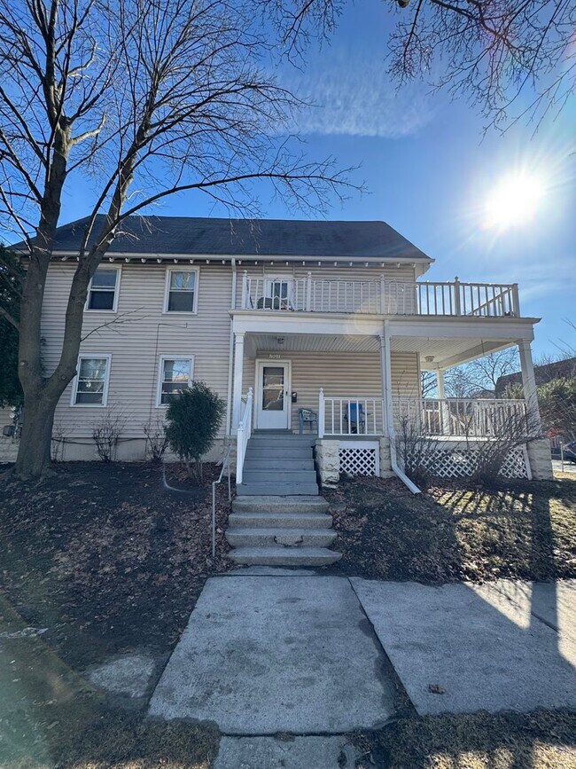 Building Photo - 2594 N Cramer St