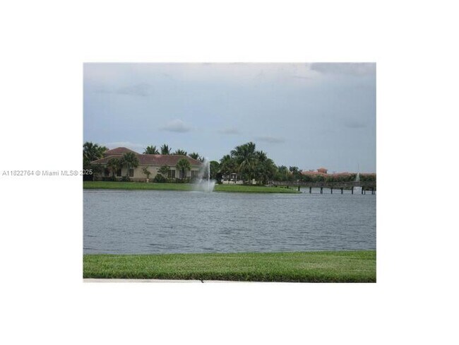 Building Photo - 2544 Centergate Dr