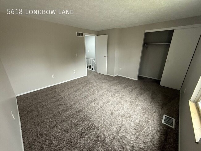 Building Photo - 5618 Longbow Ln