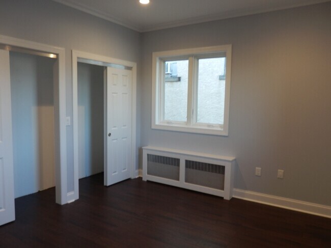 Building Photo - 36 Main St