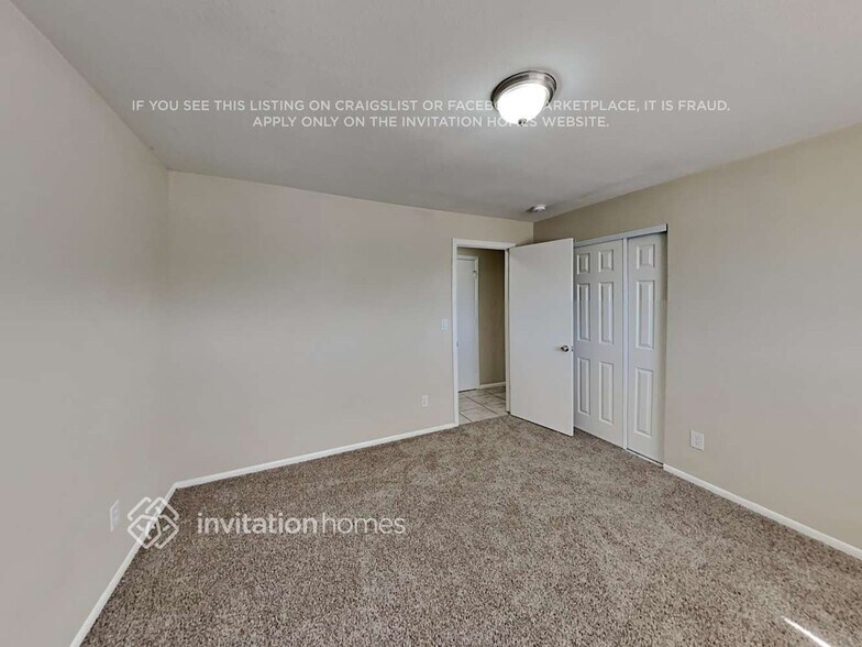 Building Photo - 1314 E Mercer Ln