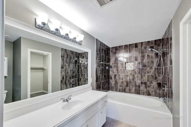 Building Photo - 3019 Palmer St