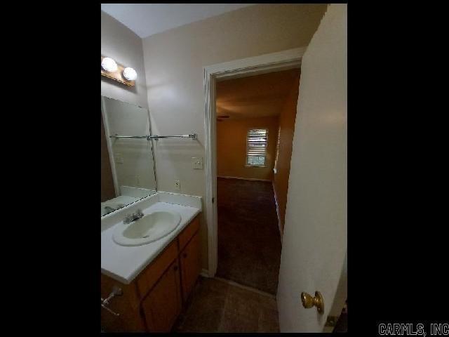 Building Photo - 8 Foxgrove Ln