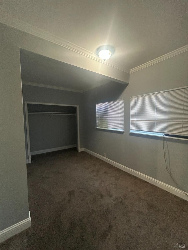 Building Photo - 900 Virginia St