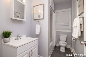 Building Photo - 1614 W Kings Hwy