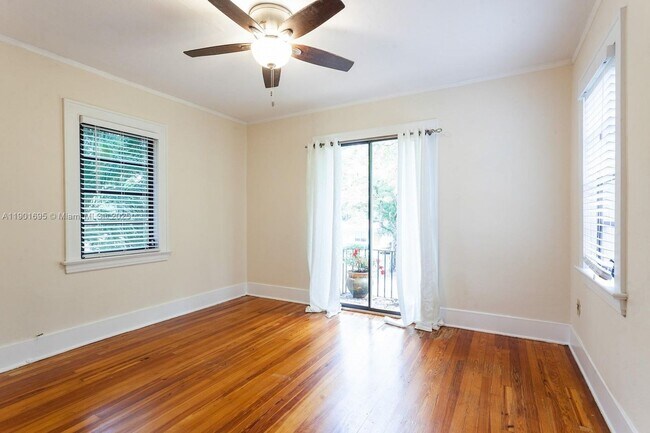 Building Photo - 1109 Ferdinand St