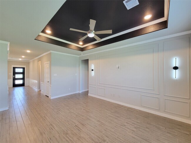 Building Photo - 31402 Conover Dr