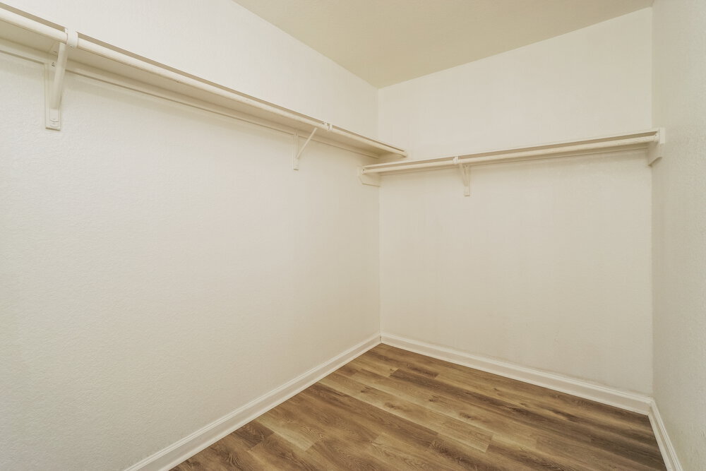 Building Photo - 5726 Sandy Canyon