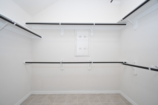 Building Photo - 6142 Thief River Fls Dr