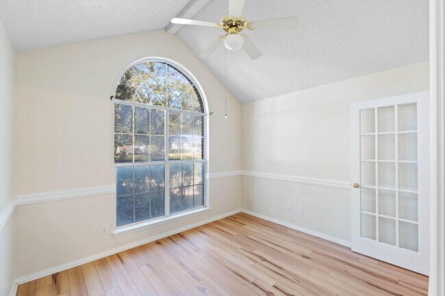 Building Photo - 4591 Scarlet Dr