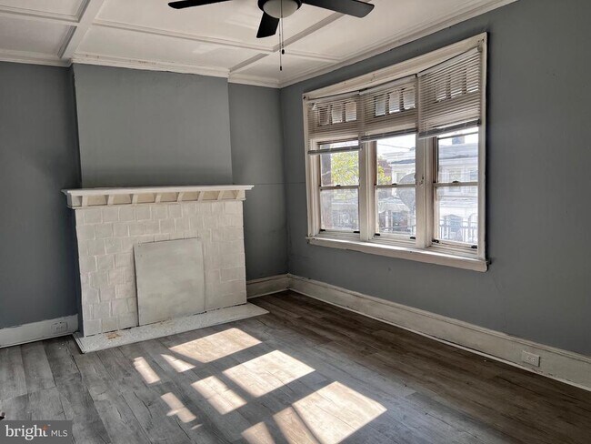 Building Photo - 211 S 53rd St