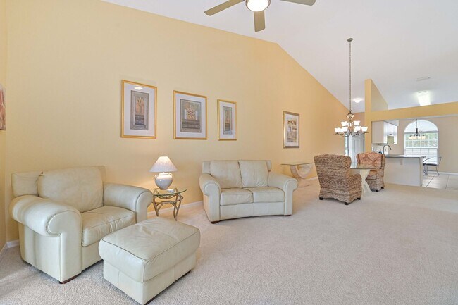 Building Photo - 22741 Sandy Bay Dr