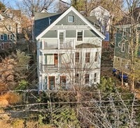 Building Photo - 36 Pratt St