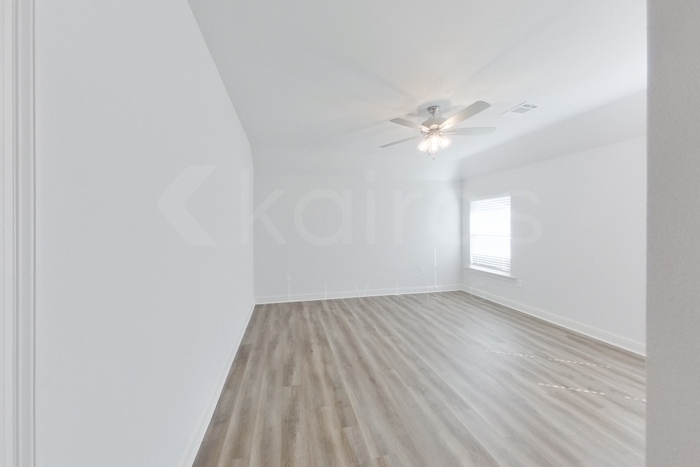 Building Photo - 17641 Carlisle Ave