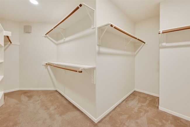 Building Photo - 22106 Galapagos Ct